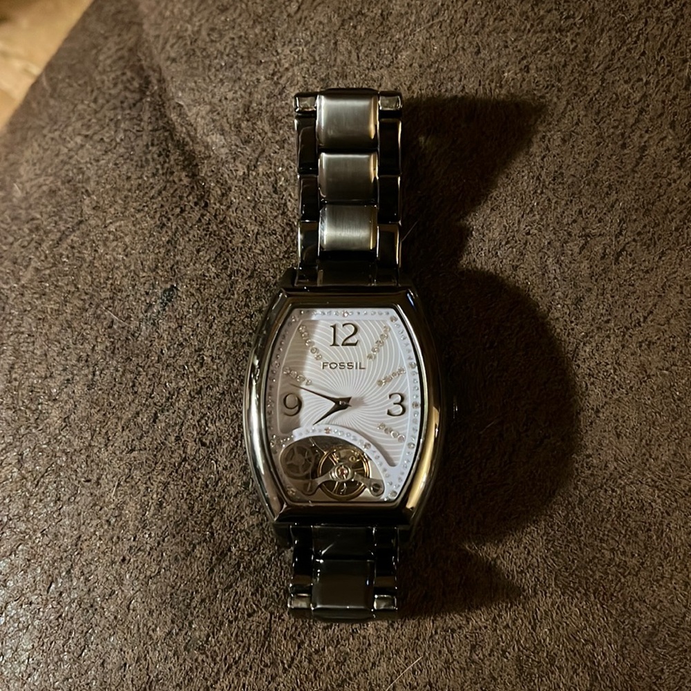 Brand new never worn fossil watch